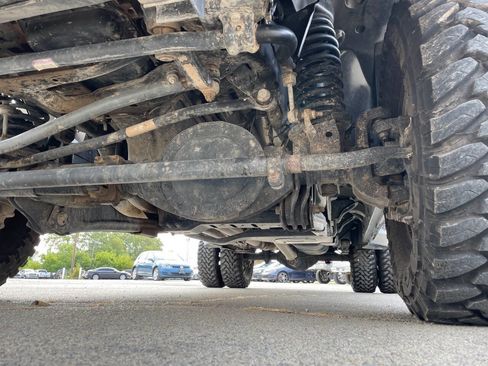 Used 2018 RAM 3500 Laramie Longhorn image 15