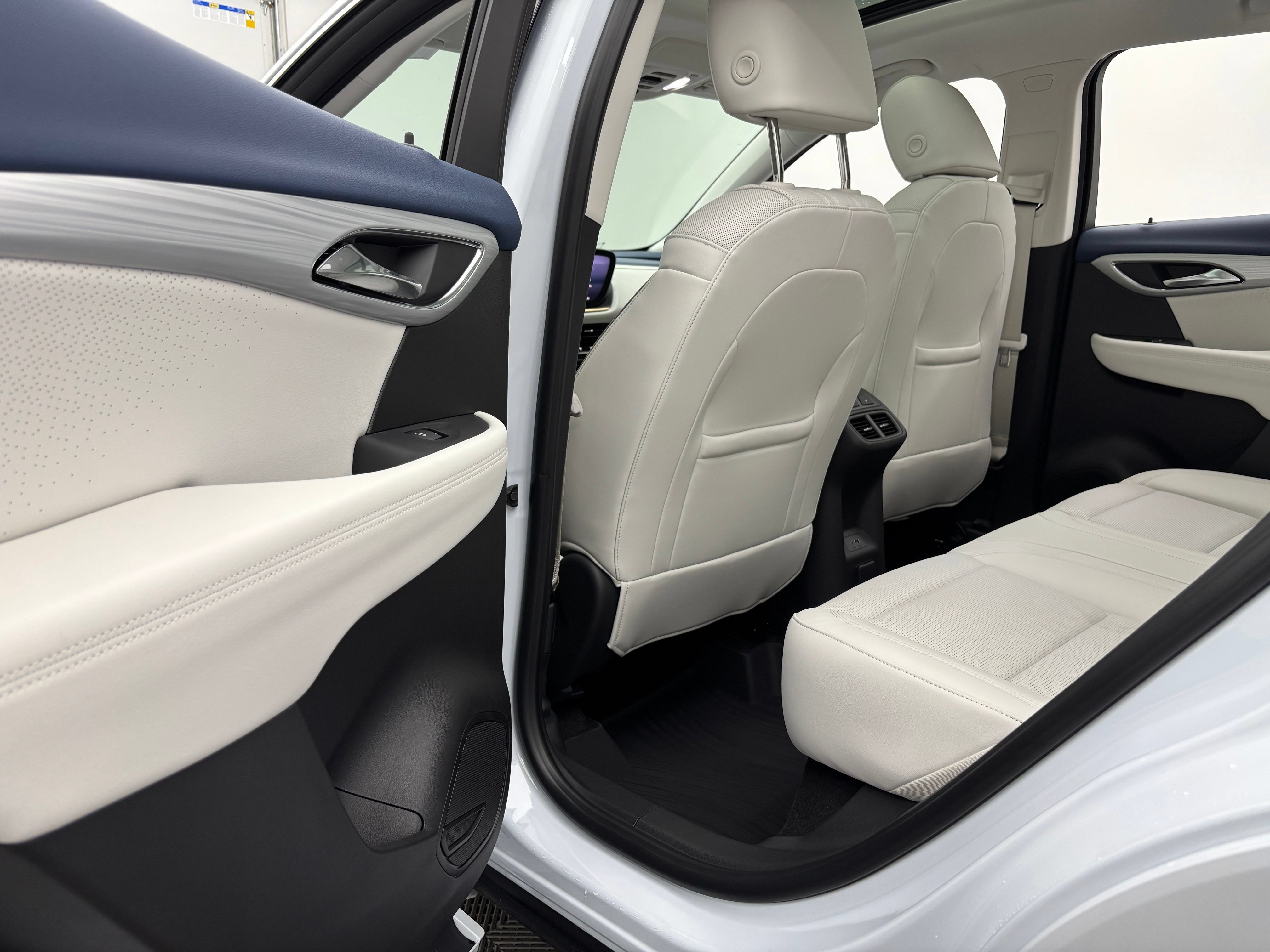 New 2026 Buick Envision Avenir AWD/4WD image 41