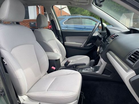 Used 2014 Subaru Forester 2.5i Premium w/ All-Weather Package AWD/4WD image 18