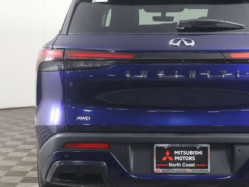 Used 2025 INFINITI QX60 Pure AWD/4WD image 17