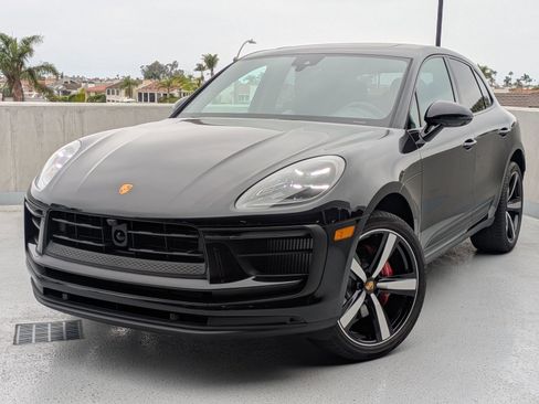 New 2025 Porsche Macan S AWD/4WD image 1