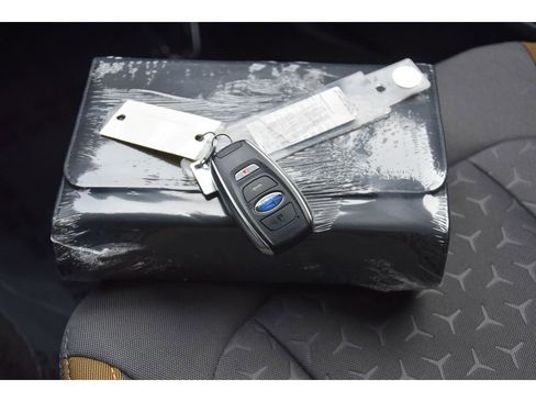 Certified 2025 Subaru Crosstrek 2.5i Sport w/ Crosstrek Mirror Package image 40