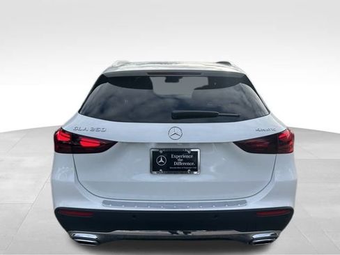 Used 2026 Mercedes-Benz GLA 250 GLA 250 image 4