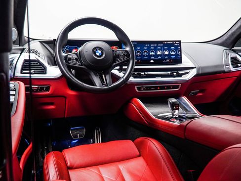 Used 2023 BMW XM image 21