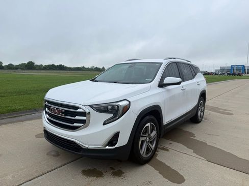 Used 2020 GMC Terrain SLT AWD/4WD image 9