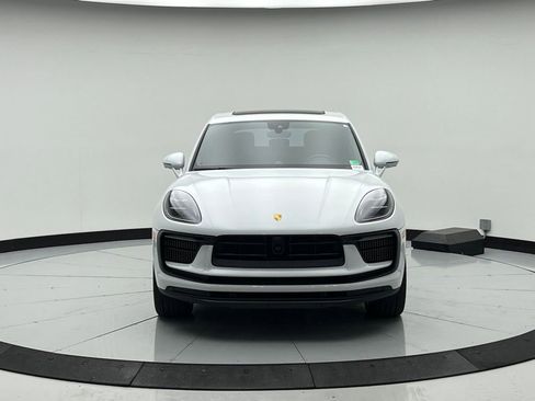 Used 2024 Porsche Macan S image 6