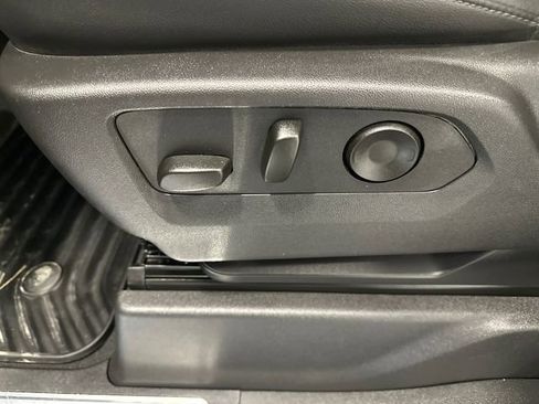 Used 2025 Chevrolet Silverado 1500 RST w/ Convenience Package II image 32