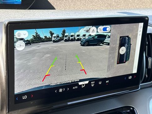 Used 2025 Ford Expedition Max Active RWD image 21
