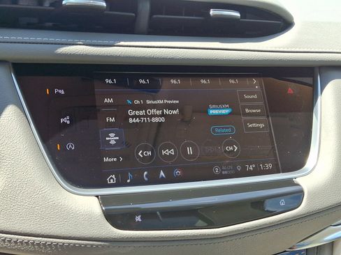 Certified 2023 Cadillac XT5 Premium Luxury w/ Technology Package AWD/4WD image 30