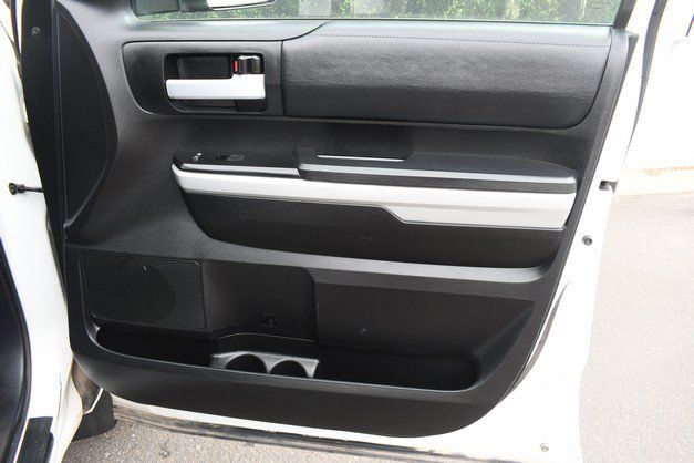 Used 2021 Toyota Tundra SR5 AWD/4WD image 23