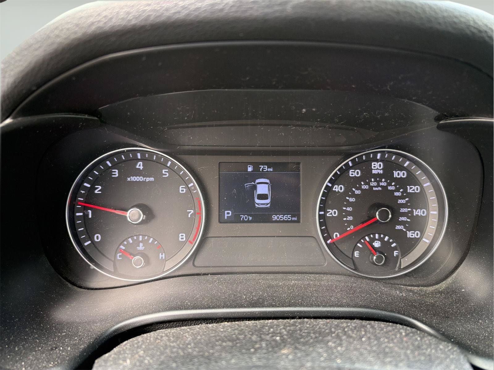 Used 2020 Kia Forte LXS FWD image 8