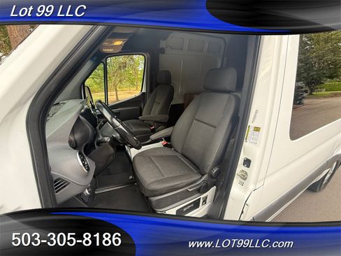 Used 2019 Mercedes-Benz Sprinter 144 w/ Premium Plus Package image 28