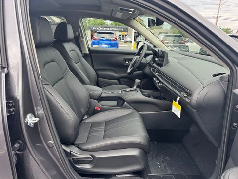 New 2026 Honda HR-V EX-L image 16