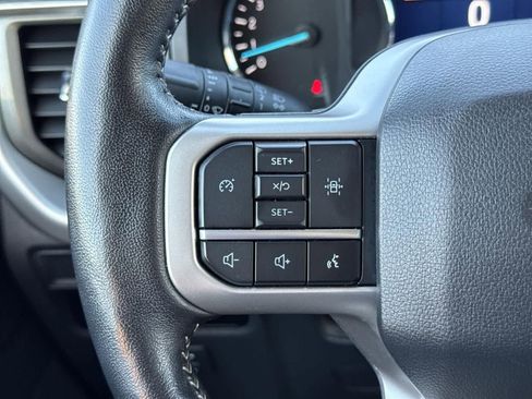 Used 2024 Ford Expedition XLT image 22