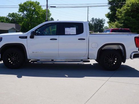 Used 2024 GMC Sierra 1500 Pro w/ Graphite Edition AWD/4WD image 6