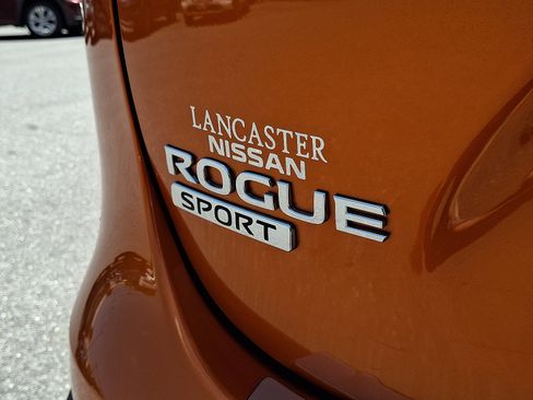 Certified 2022 Nissan Rogue Sport SL AWD/4WD image 30