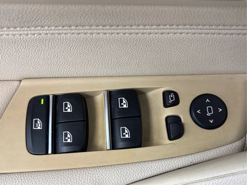 Used 2019 BMW 530i 530i Sedan 4D w/ Convenience Package image 42