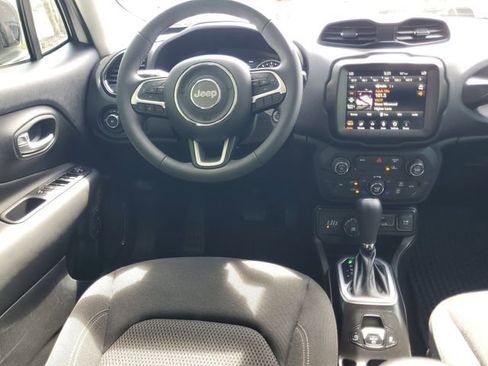 Used 2023 Jeep Renegade Altitude AWD/4WD image 47