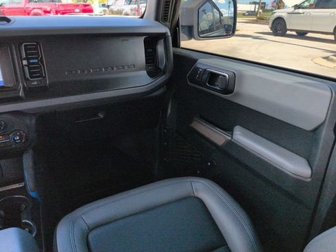 Certified 2023 Ford Bronco Black Diamond AWD/4WD image 16