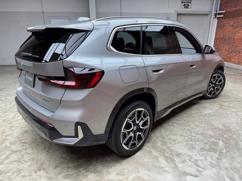 Certified 2025 BMW X1 xDrive28i w/ Premium Package image 5