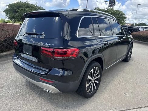 Used 2022 Mercedes-Benz GLB 250 4MATIC image 5