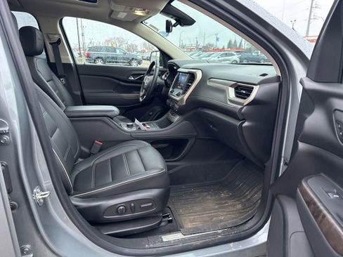 Used 2023 GMC Acadia Denali w/ Denali Ultimate Package image 11