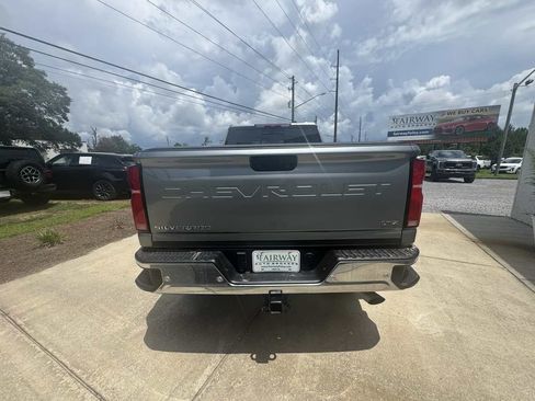 Used 2024 Chevrolet Silverado 2500 LTZ w/ LTZ Plus Package AWD/4WD image 6