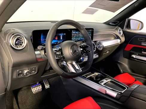New 2026 Mercedes-Benz GLB 35 AMG 4MATIC image 9