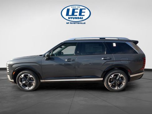 New 2026 Hyundai Palisade Limited FWD image 3