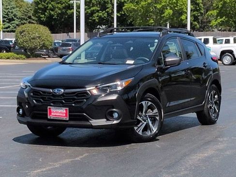 Used 2024 Subaru Crosstrek 2.0i Premium AWD/4WD image 2