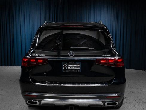 Certified 2025 Mercedes-Benz GLS 450 4MATIC image 9