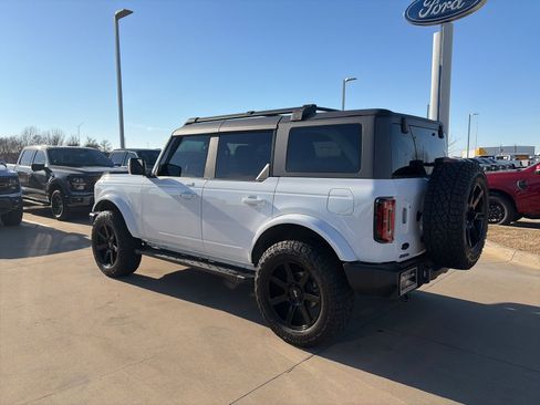 Used 2022 Ford Bronco Outer Banks image 3