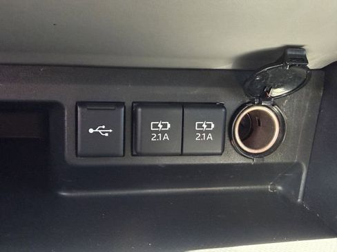 Used 2021 Toyota Highlander Platinum AWD/4WD image 21