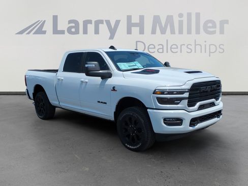 New 2025 RAM 2500 Laramie image 7