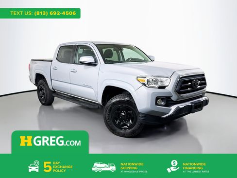 Used 2020 Toyota Tacoma SR5 RWD image 1