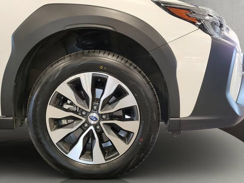 Used 2024 Subaru Outback Touring XT AWD/4WD image 33