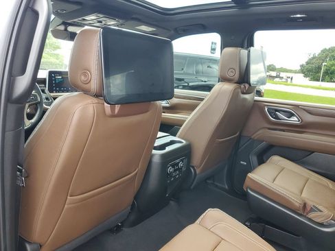 Used 2023 Chevrolet Tahoe High Country RWD image 25