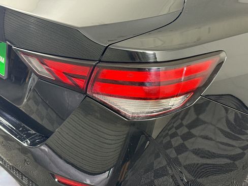 Used 2025 Nissan Sentra SV image 34