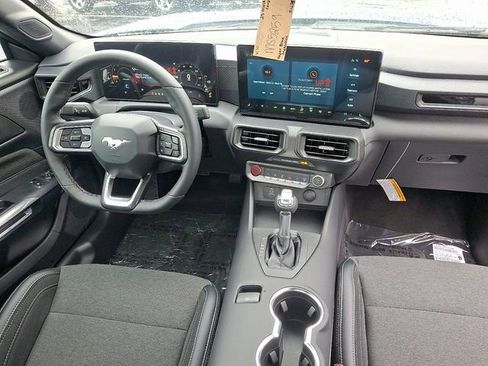 New 2025 Ford Mustang Coupe image 10