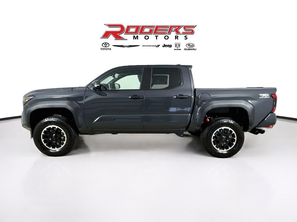 Used 2026 Toyota Tacoma TRD Off-Road w/ TRD Off Road Premium Package AWD/4WD image 9