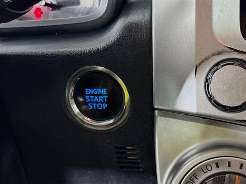 Used 2022 Toyota 4Runner SR5 RWD image 20