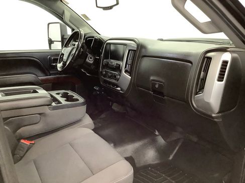 Used 2018 GMC Sierra 3500 SLE w/ SLE Preferred Package AWD/4WD image 23