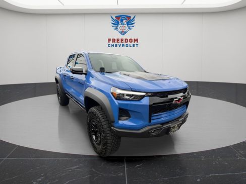 Used 2025 Chevrolet Colorado ZR2 w/ ZR2 Bison Edition image 7