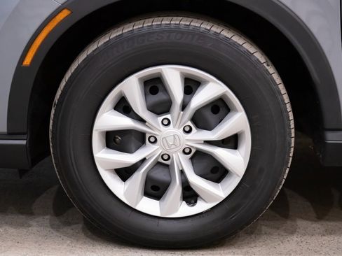 Used 2024 Honda CR-V LX image 7