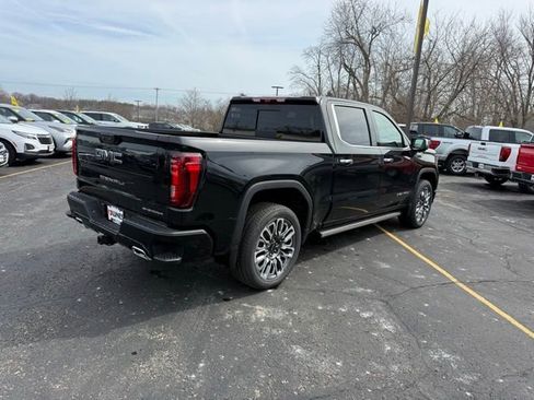New 2026 GMC Sierra 1500 Denali Ultimate AWD/4WD image 3