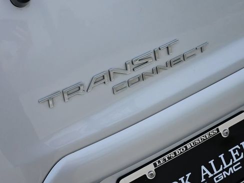 Used 2022 Ford Transit Connect XLT FWD image 11