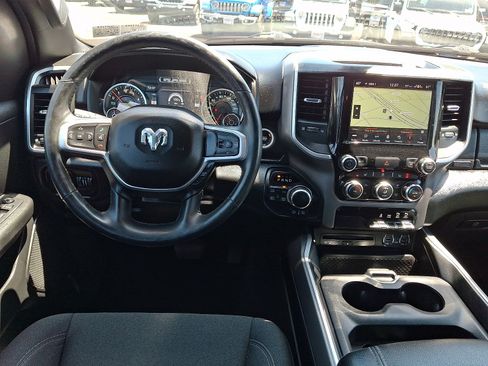 Used 2019 RAM 1500 Big Horn AWD/4WD image 11