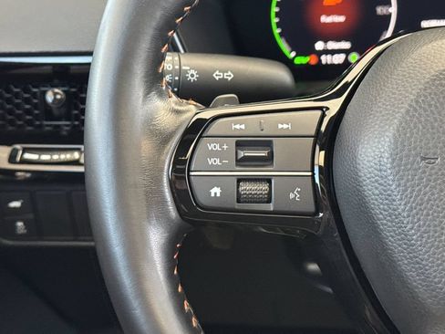 Certified 2025 Honda CR-V Sport Touring image 29