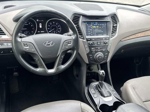 Used 2018 Hyundai Santa Fe Sport w/ 2.4L Tech Package 04 FWD image 6