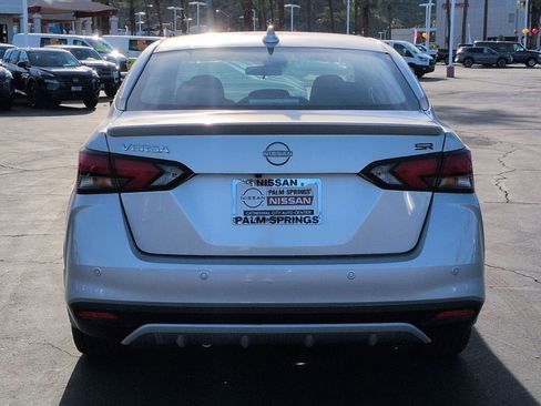 New 2025 Nissan Versa SR w/ Trunk Package FWD image 4